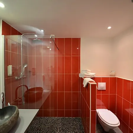 Arcantis Bomotel 3* Desertines (Allier)