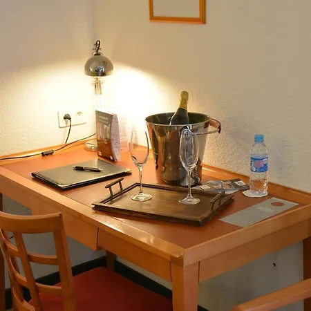 Arcantis Bomotel Hotel