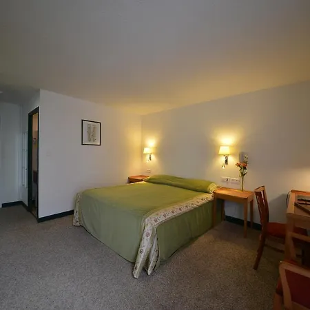 Hotel Arcantis Bomotel Desertines (Allier)