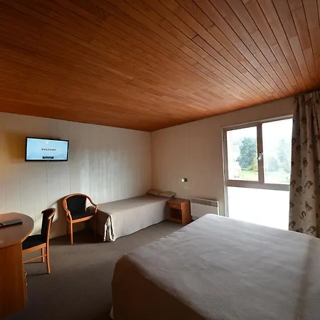 Bomotel