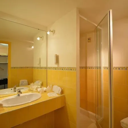 Bomotel 3* Montluçon
